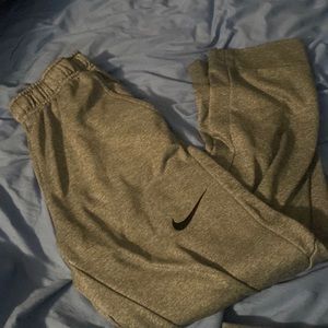 Nike kids XL joggers. Very good quality they just don’t fit.